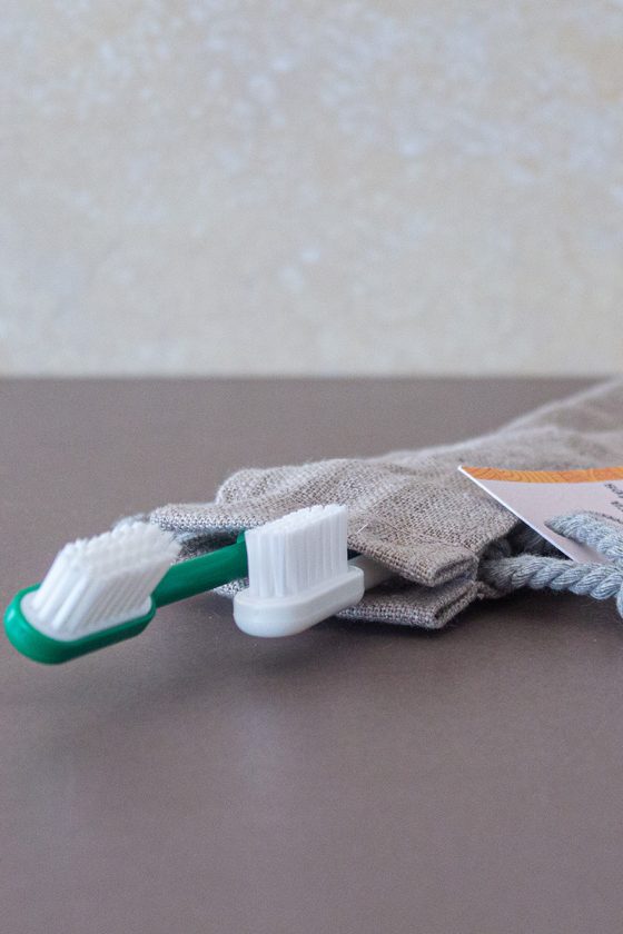 Bolsa para Escova de Dentes em Linho Miristica